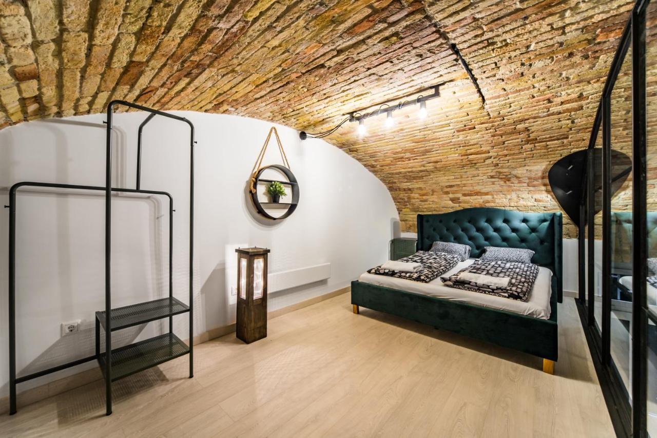 Spacious Loft In The Heart Of Downtown Budapest Eksteriør bilde