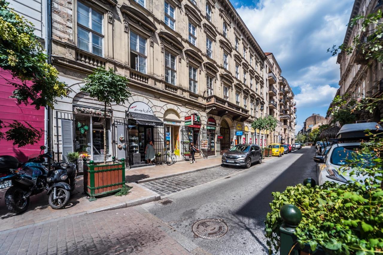 Spacious Loft In The Heart Of Downtown Budapest Eksteriør bilde